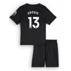 Tottenham Hotspur Destiny Udogie #13 Udebanetrøje Børn 2025-26 Kortærmet (+ Korte bukser)